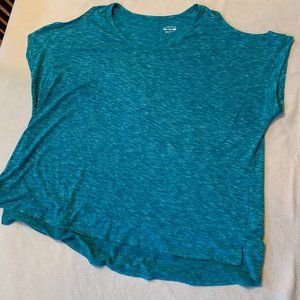 BCG Plus cold shoulder top